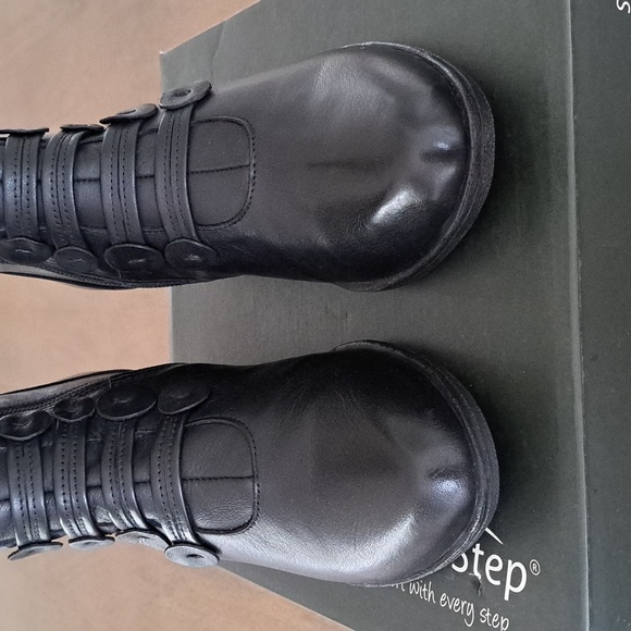 Spring Step Garibaldi Bootie - Color: Black - Size: EUR 40 (US 9) - Picture 3 of 10